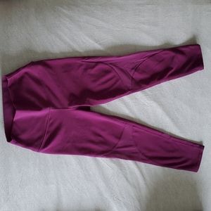 Alo Yoga cropped leggings GUC